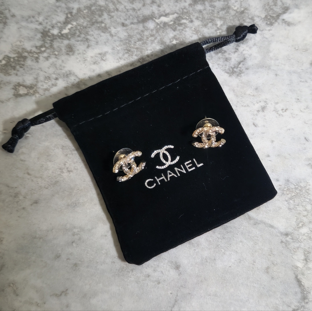 Chanel Gold CC Logo Crystal Stud Earrings - Picture 7 of 7